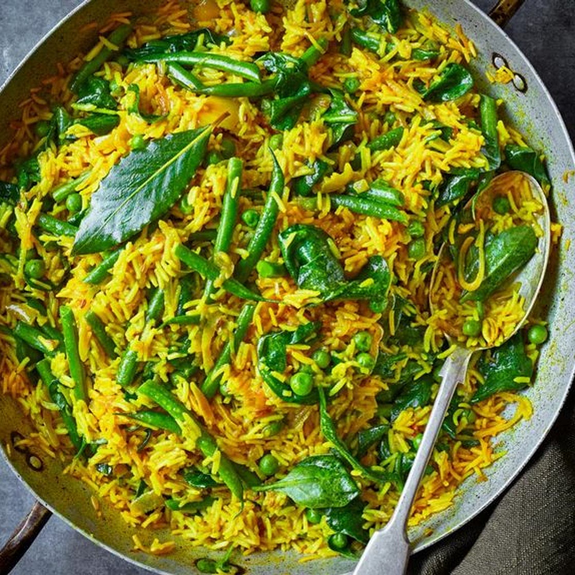 Golden onion and spring veg pilaf