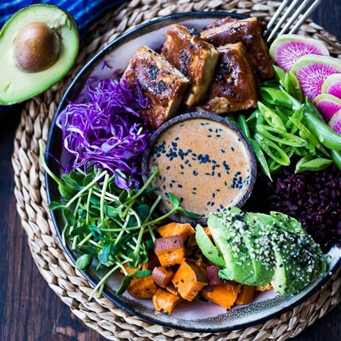 Bali Bowls with Peanut Tofu