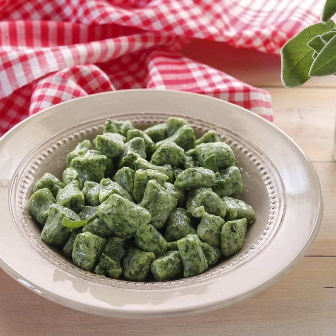 GNOCCHI DI RICOTTA E SPINACI