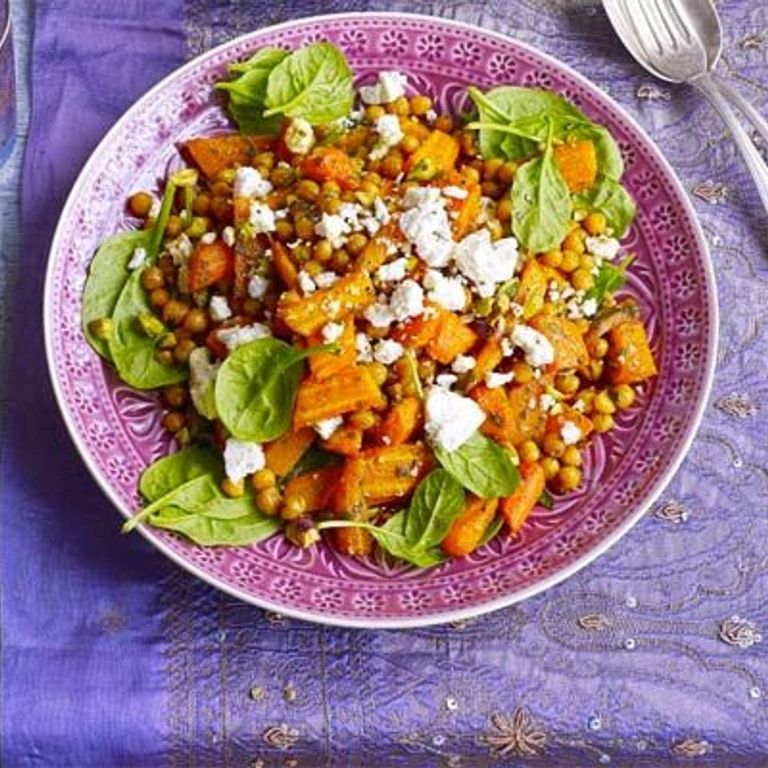 Minty carrot, pistachio & feta salad