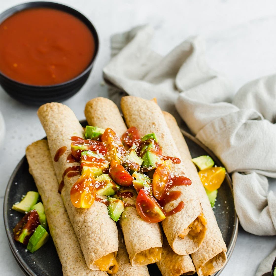 Slow Cooker Chicken and Cheese Taquitos