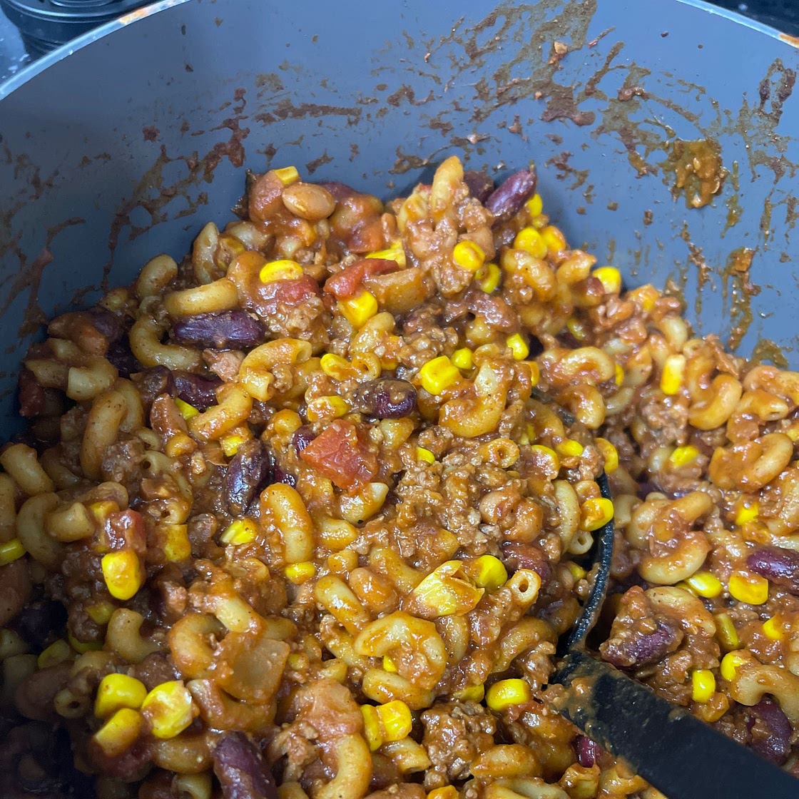 One Pot Cheesy Vegetarian Chili Mac