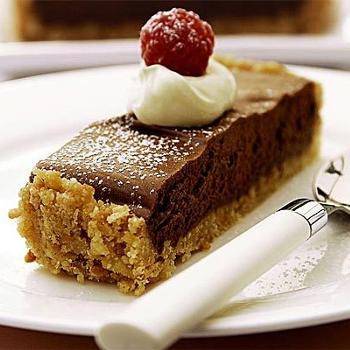 No-bake chocolate tart