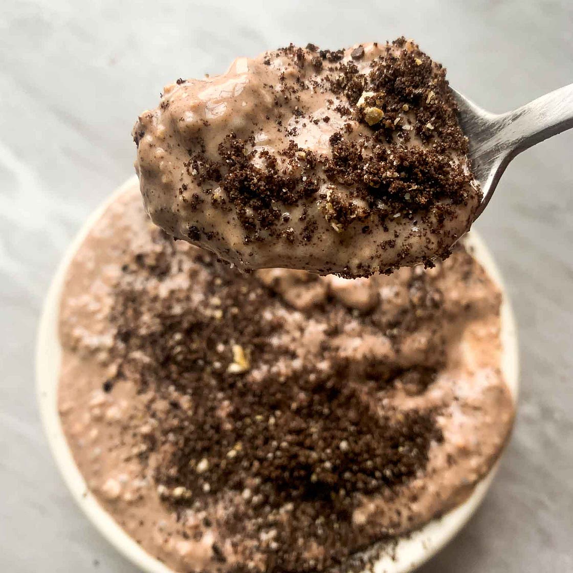 Cookies and Cream Overnight Oats
