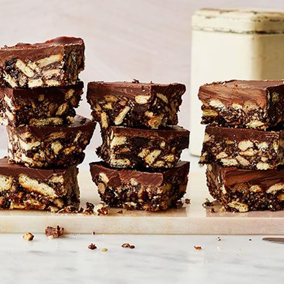Chocolate tiffin