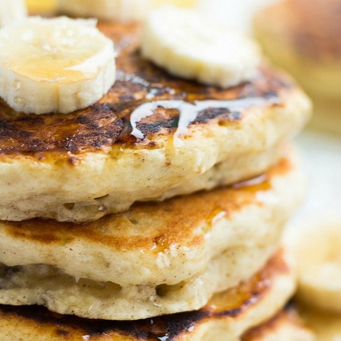Fluffy Vegan Banana Pancakes