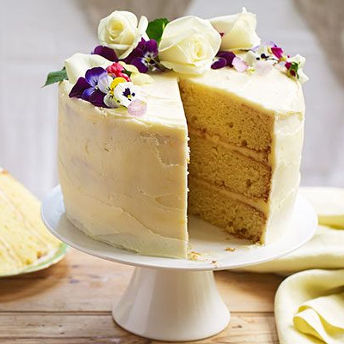Lemon & elderflower celebration cake