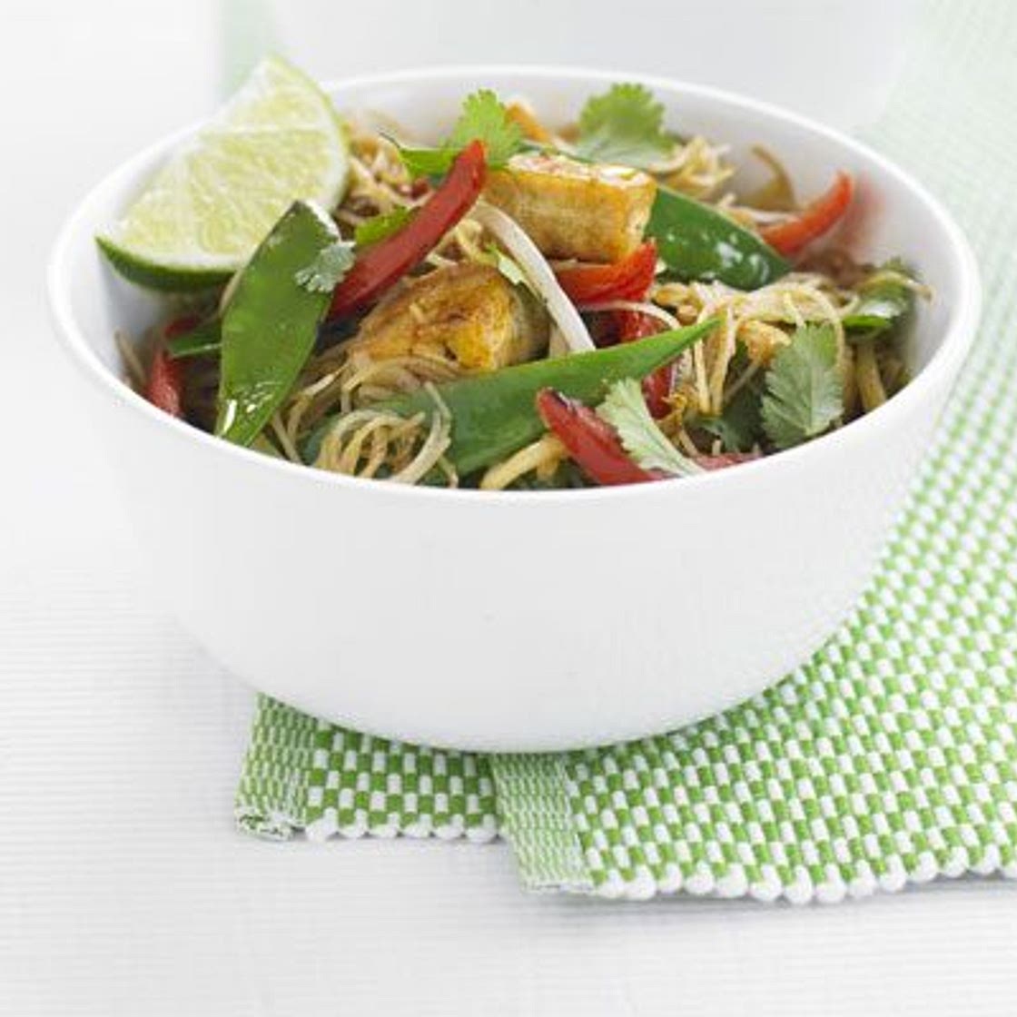 Stir-fried noodles with tofu