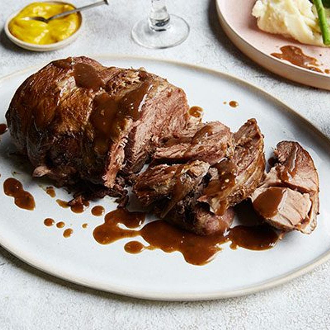 Slow cooker leg of lamb