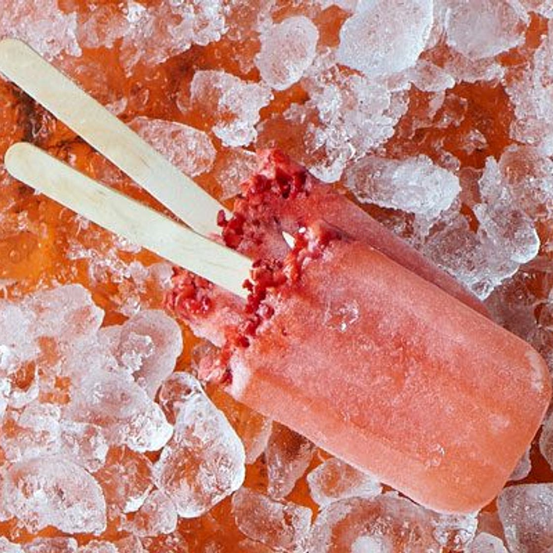 Strawberry & Prosecco ice lollies
