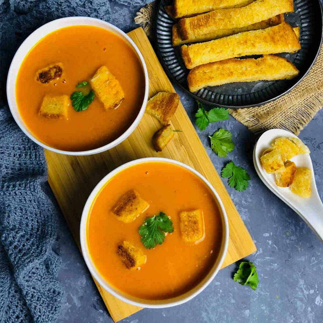 Instant Pot Tomato Shorba / Indian-style Tomato Soup