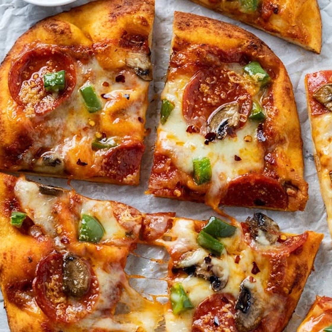 Naan Pizza