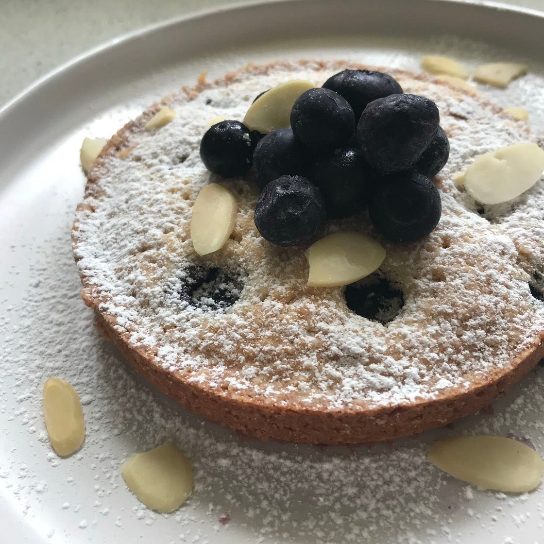 Blueberry Frangipane cake (gluten free, LowFodmap)