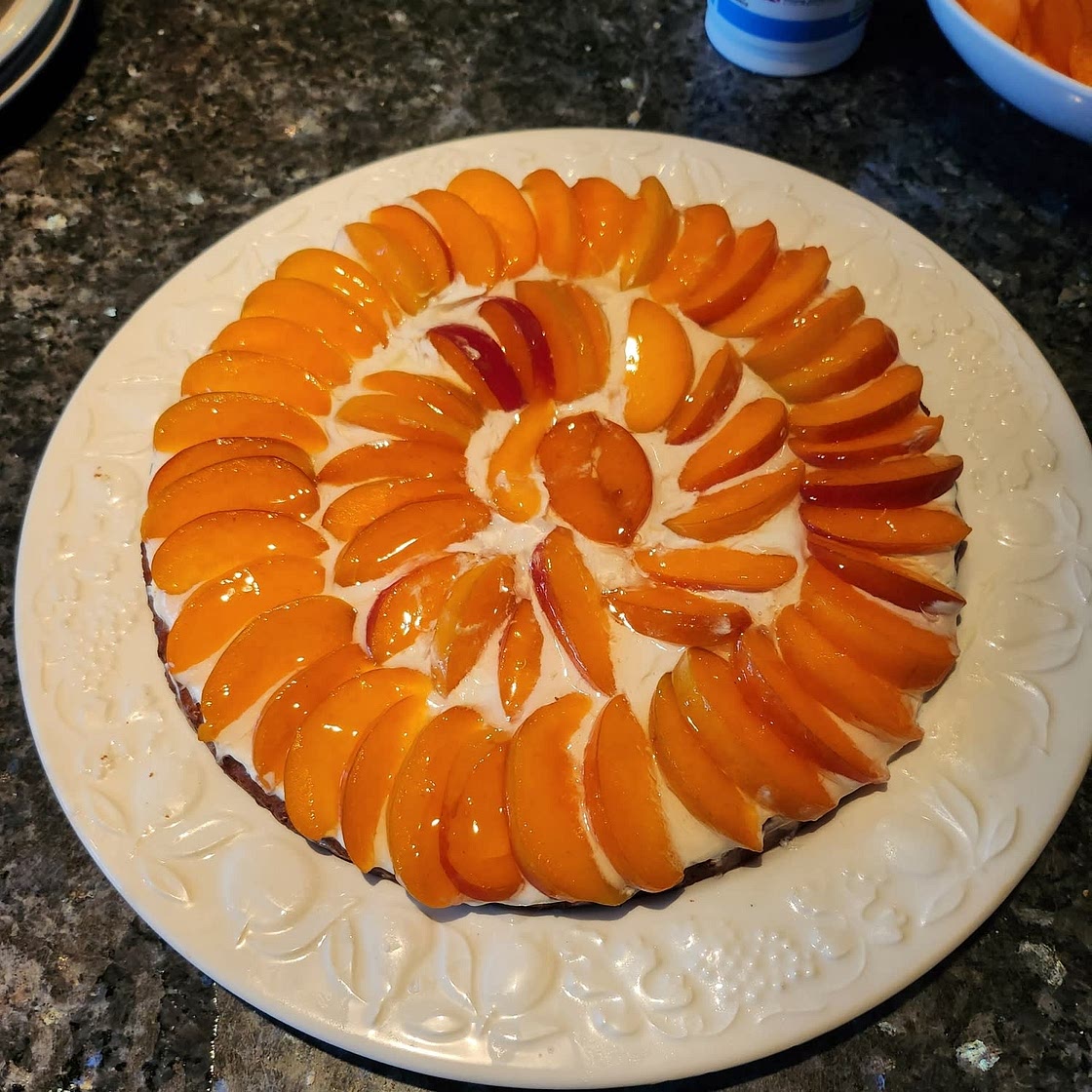 Peach pie that melts in your mouth! Easy and very tasty! Summer peach pie recipe! #dessert