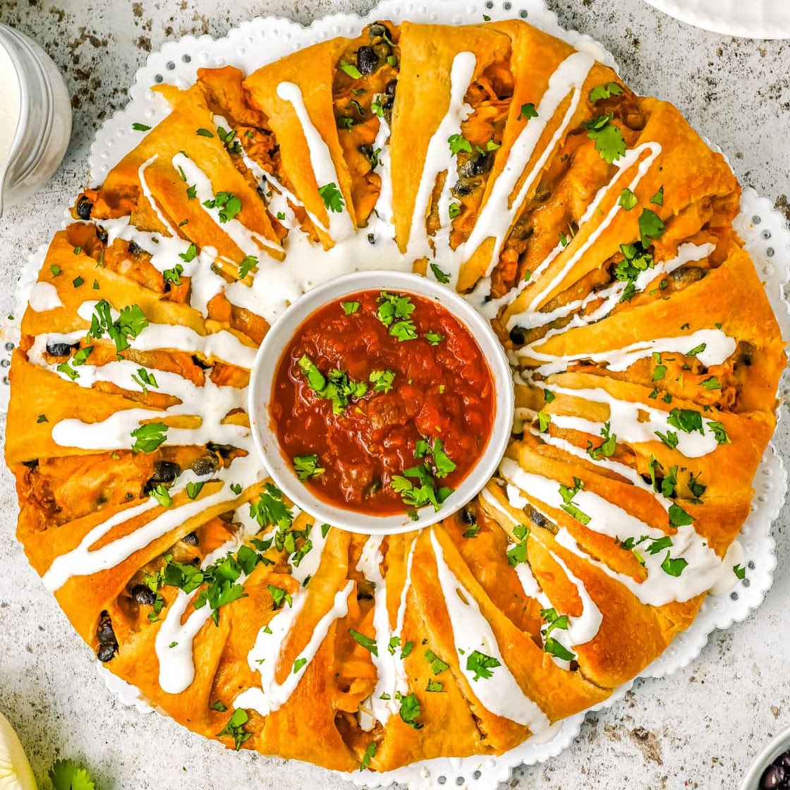 Chicken Enchilada Crescent Wreath