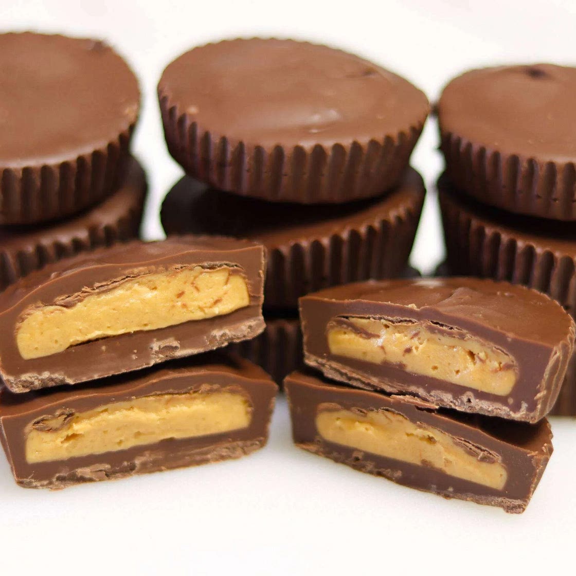 Homemade Reese's Peanut Butter Cups - Easy 3 Ingredient Recipe