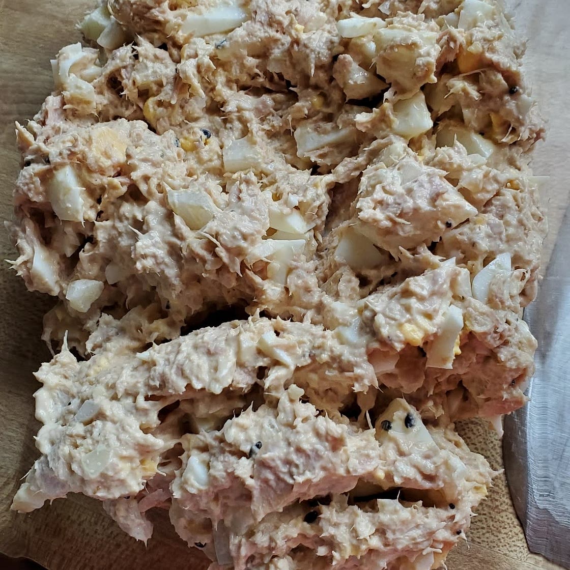 Keto Everything But the Bagel Tuna Egg Salad