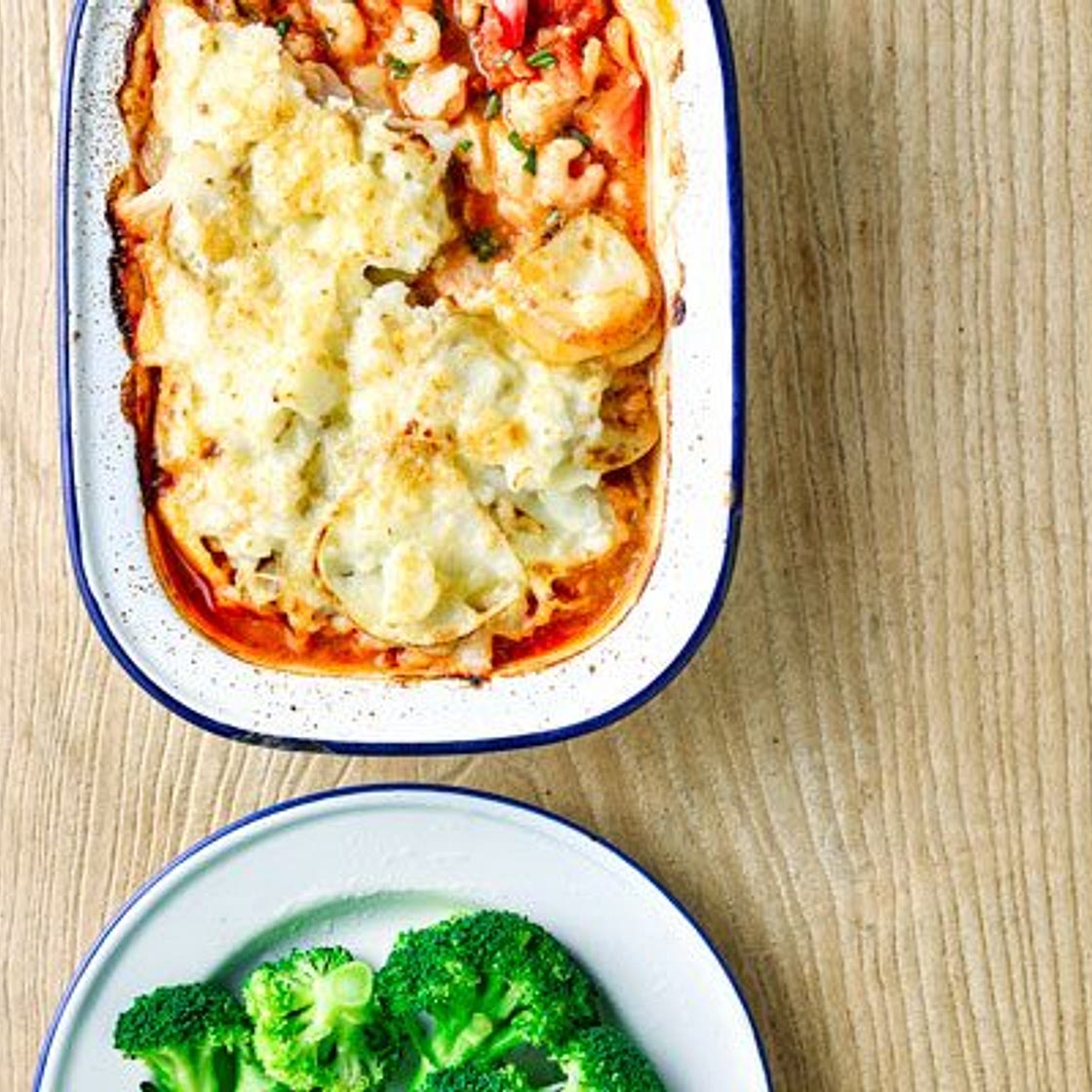 Cheesy seafood bake