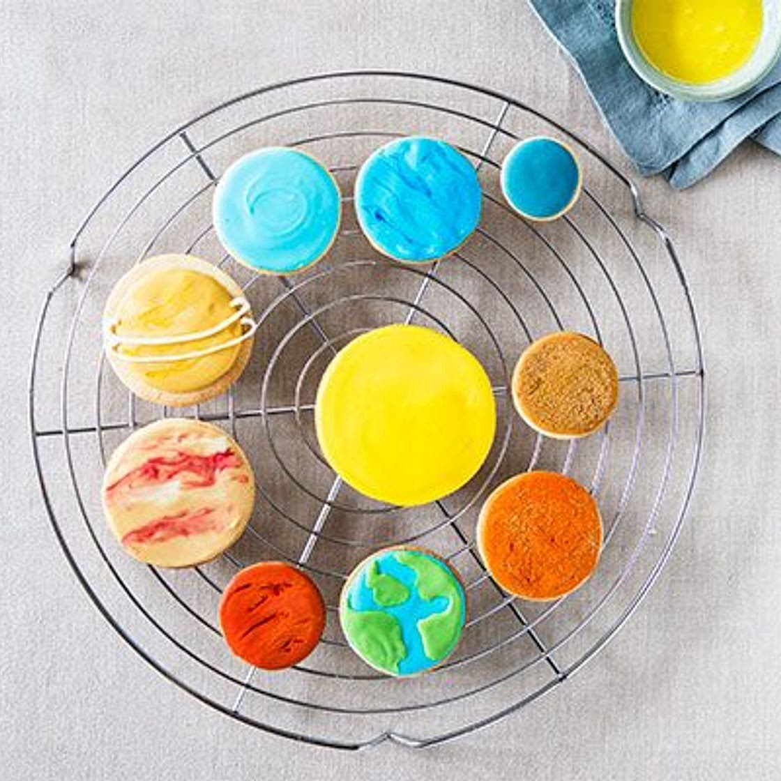 Planet cookies