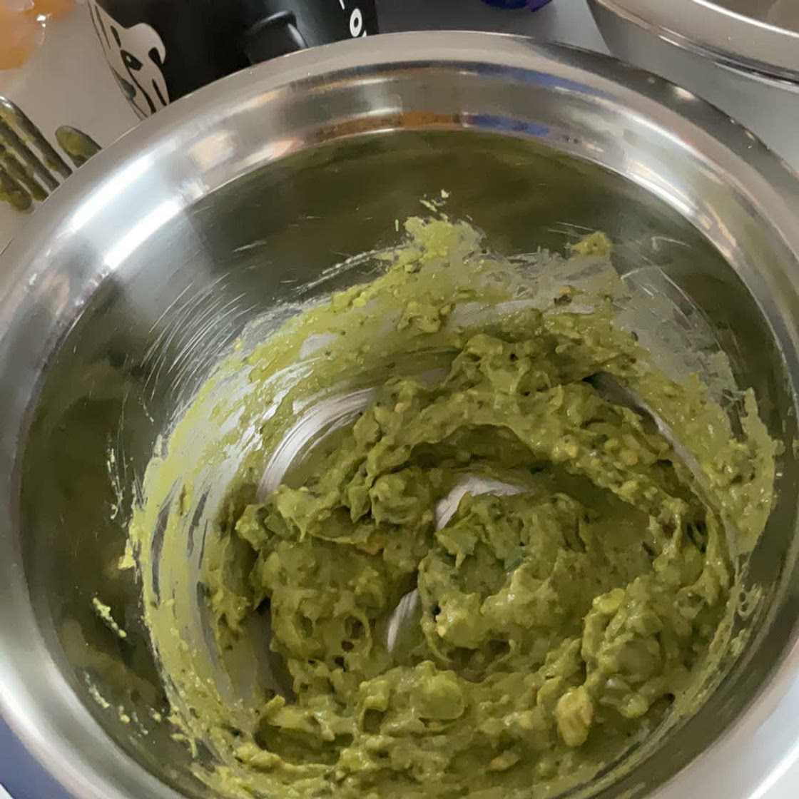 How to Make the Best Guacamole