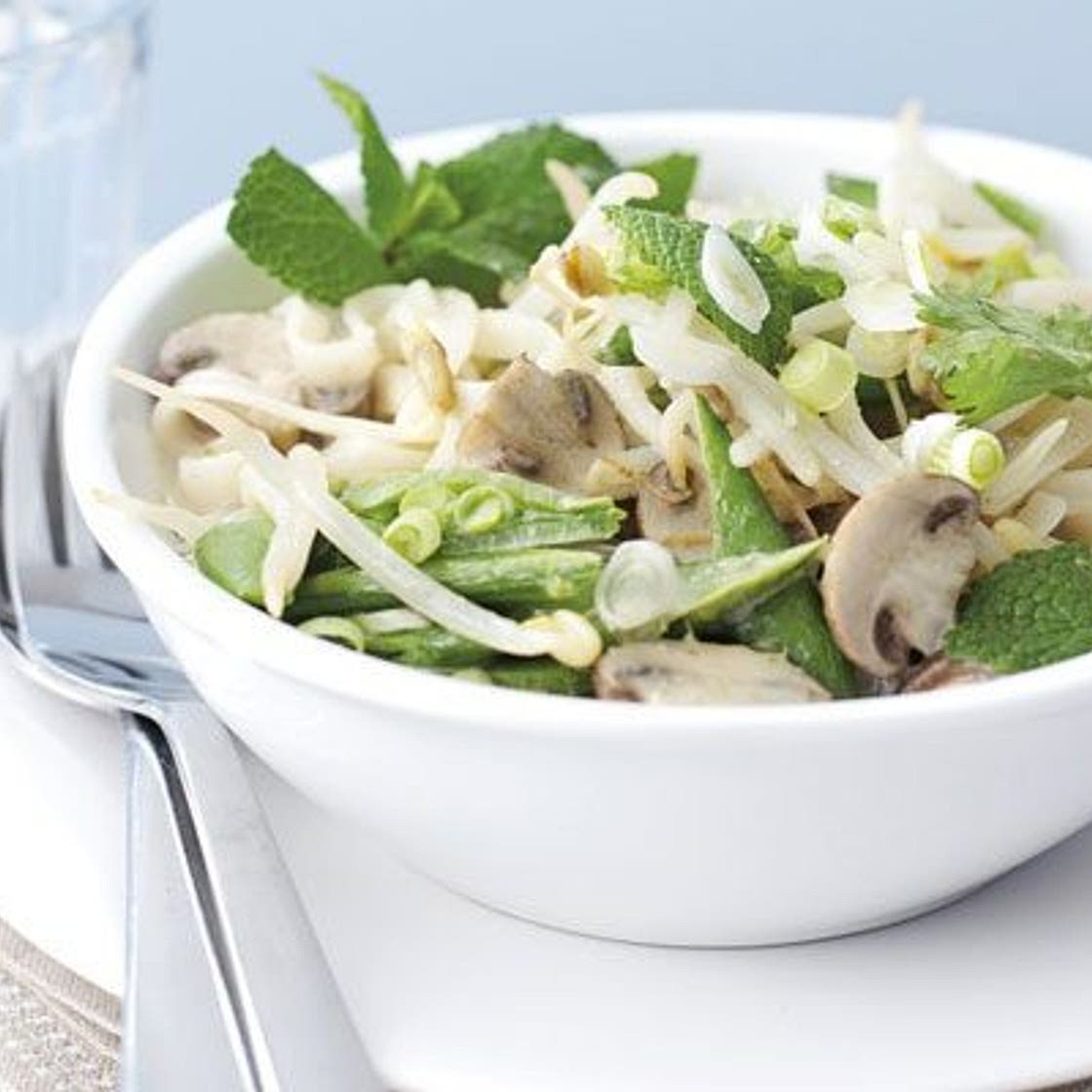 Coconut noodle & vegetable soup