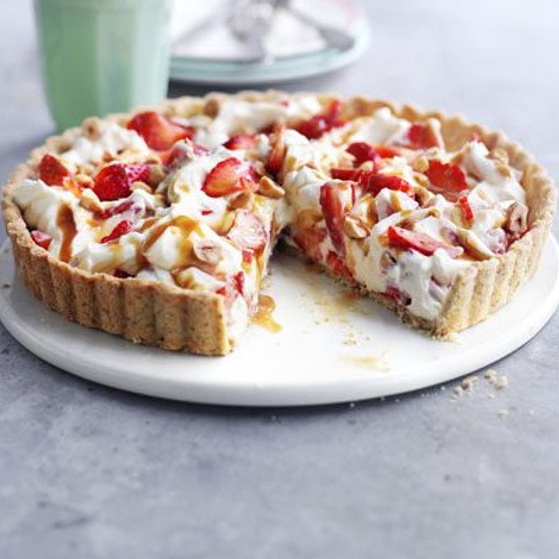 Strawberry hazelnut tart