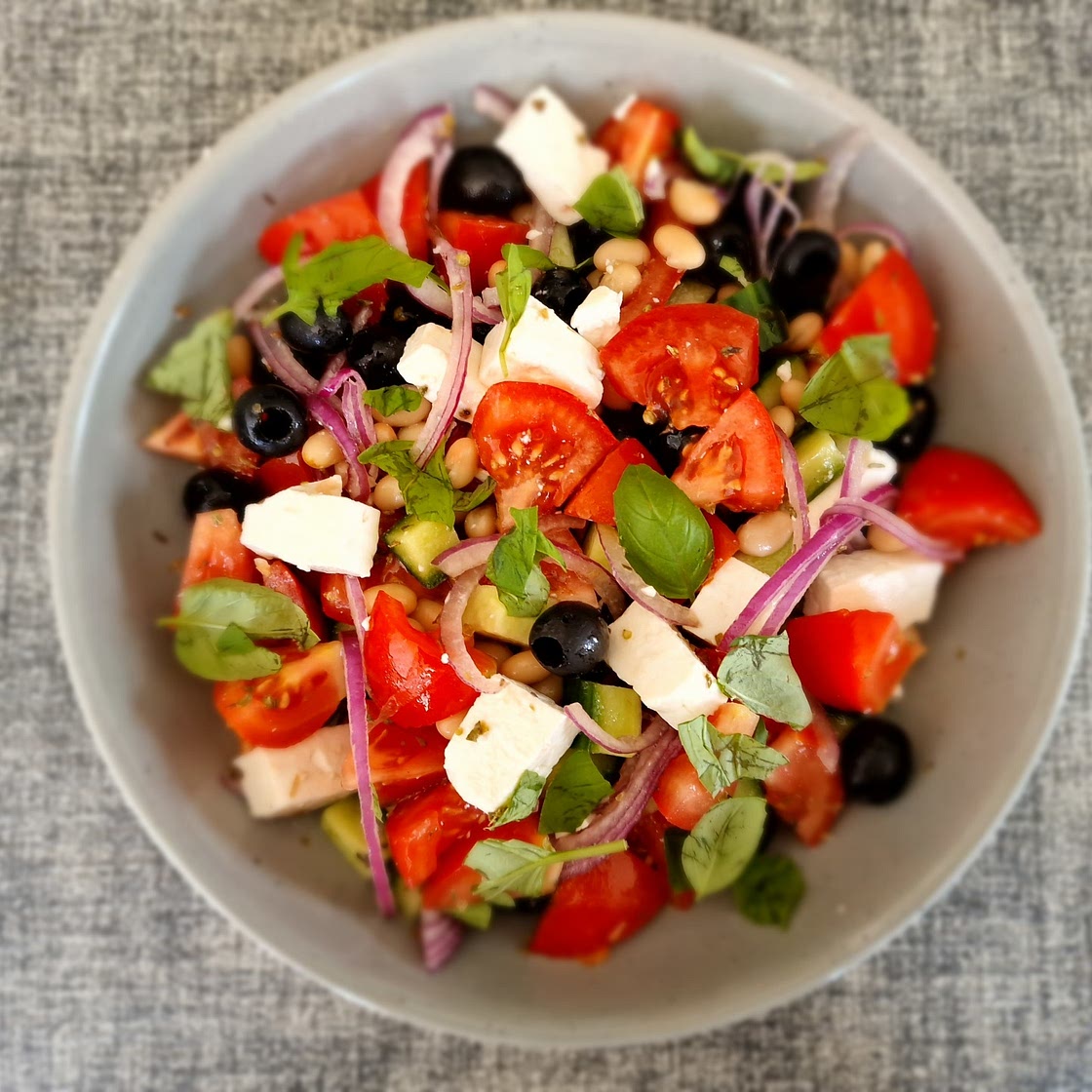 Greek Style Salad with Haricot Beans