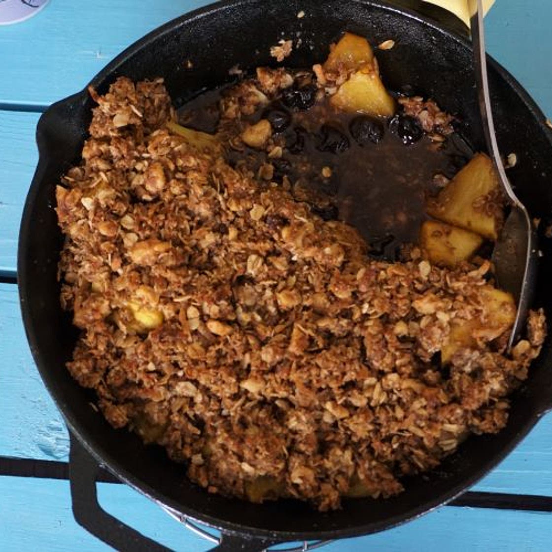 Cherry Pineapple Crumble