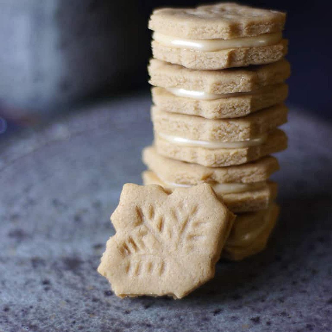 Maple Cream Cookies (Gluten-Free, Vegan)