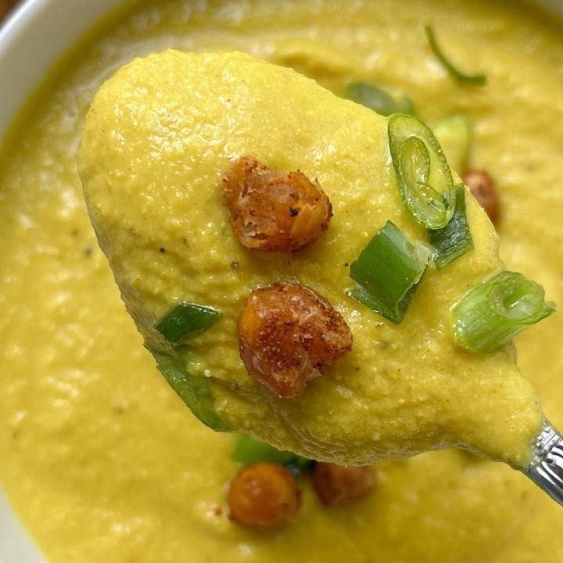 Golden Cauliflower Soup