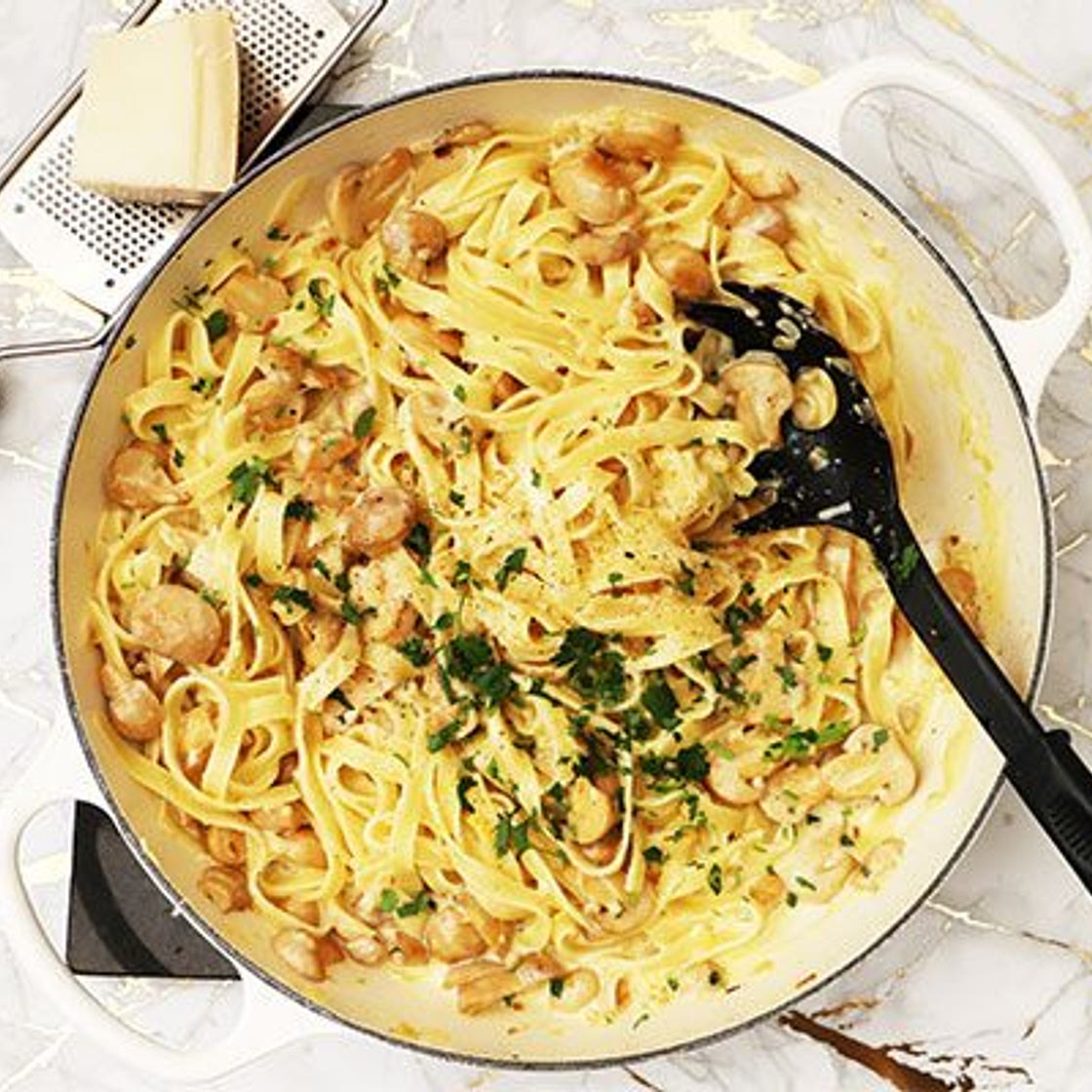 Creamy mushroom pasta