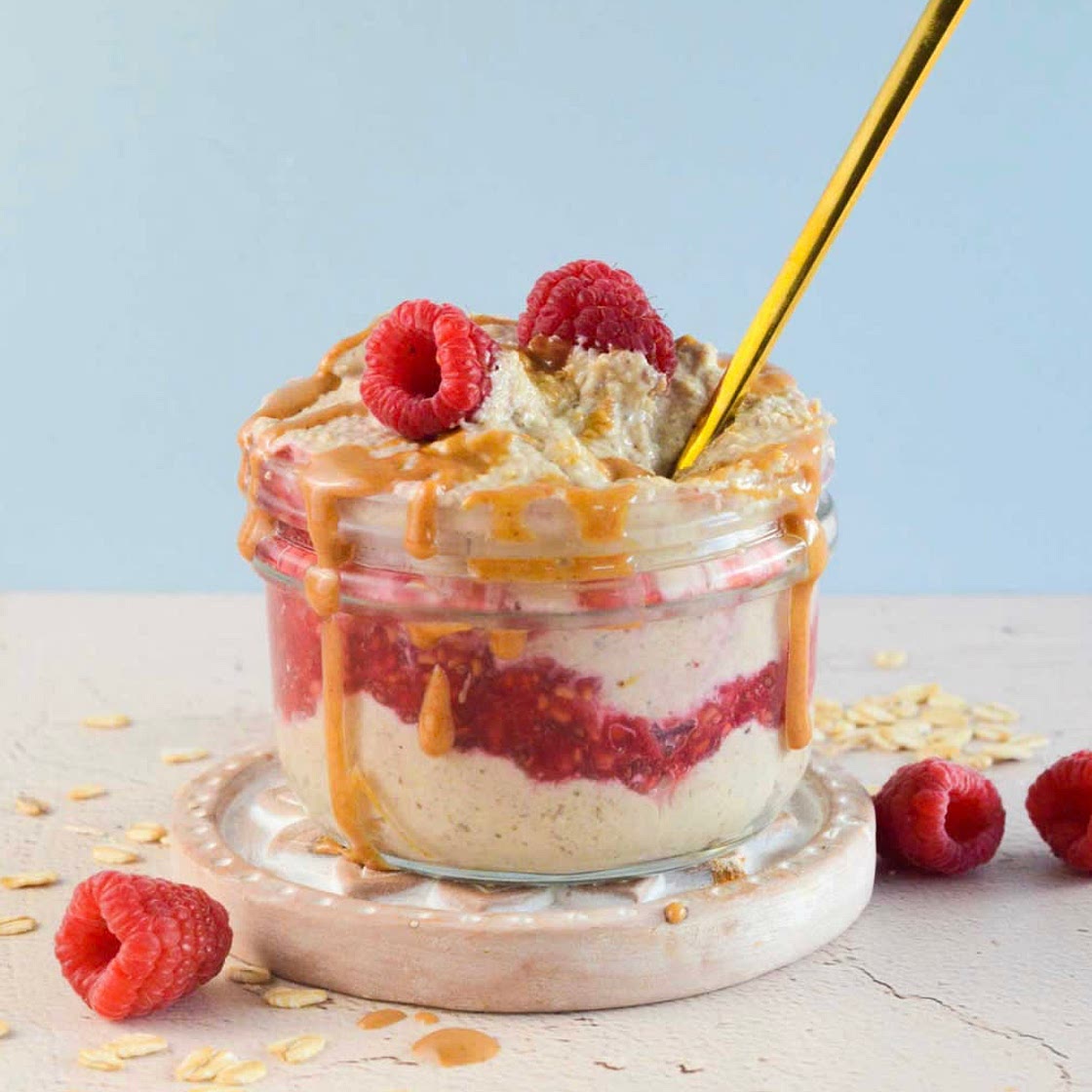 Creamy PB & J Blended Overnight Oats