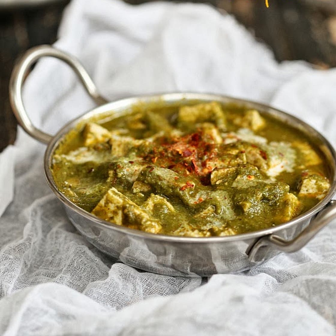 Vegan Palak Tofu "Paneer" - Tofu in Spinach Sauce
