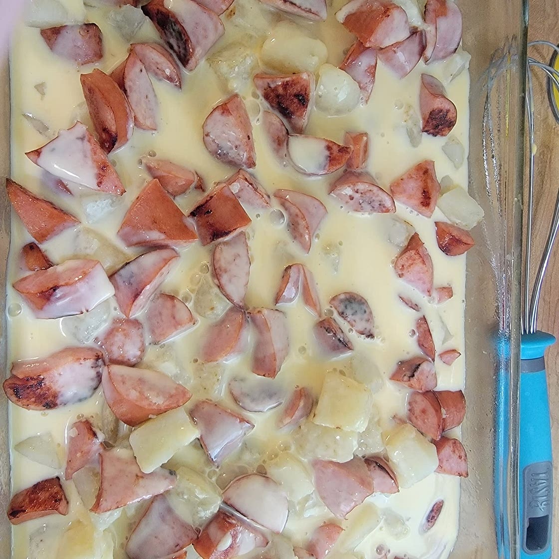 CHEESY POTATO & SMOKED SAUSAGE CASSEROLE