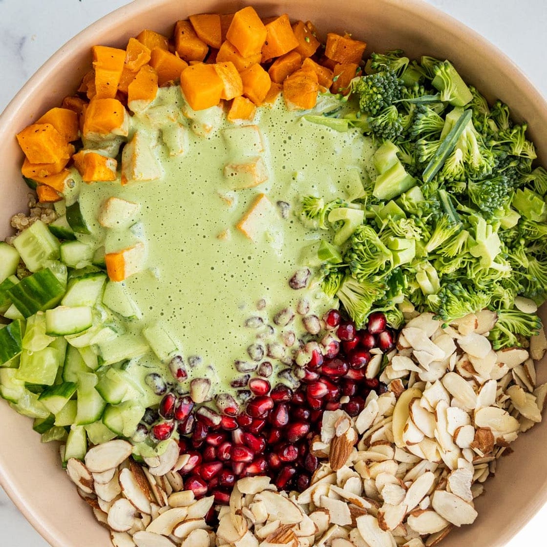 Quinoa Broccoli Salad (with creamy dill dressing!)