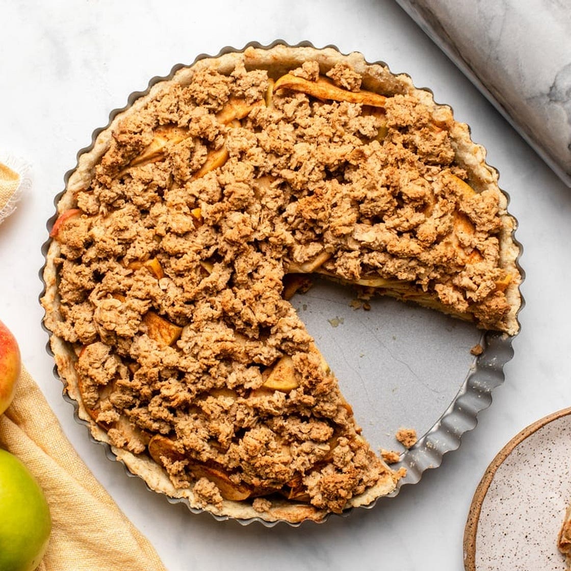 Vegan Apple Crumb Pie