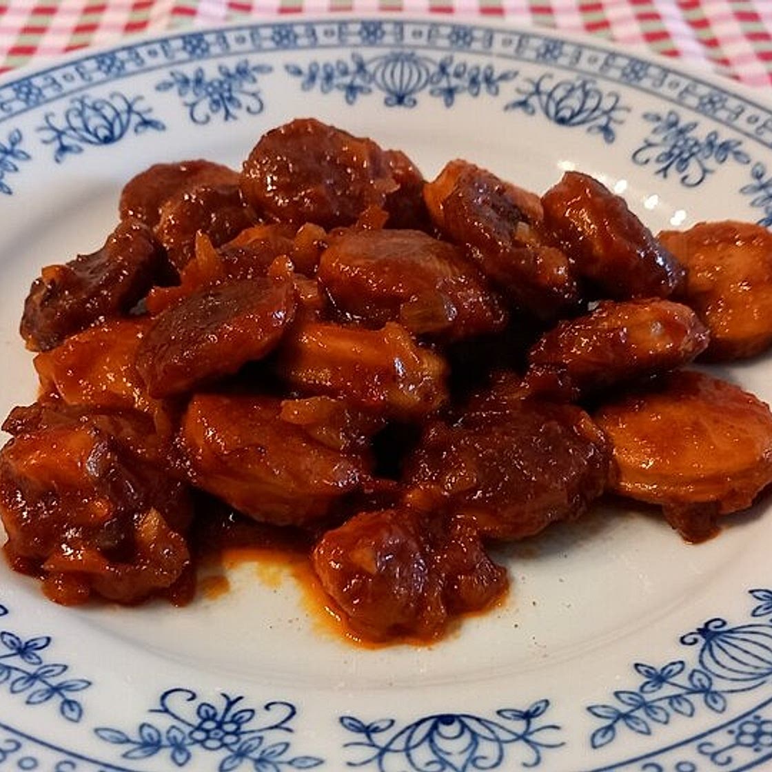 Currywurst-Pfanne nach Pfälzer Art