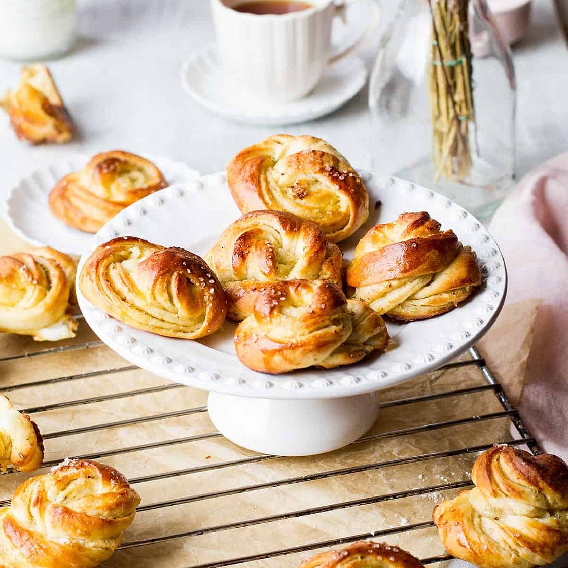 Swedish Cardamom Buns (Kardemummabullar)