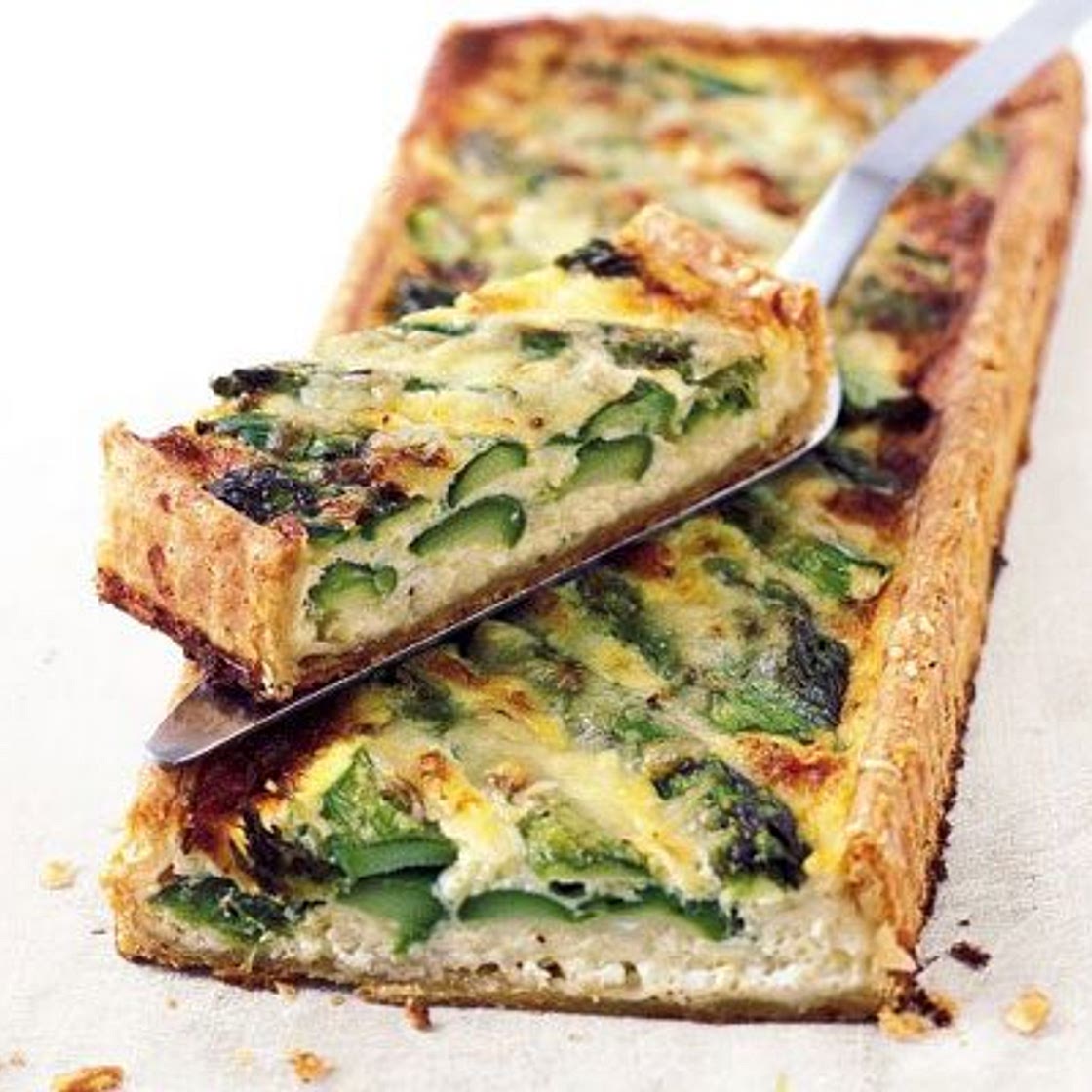 Asparagus & cheese tart