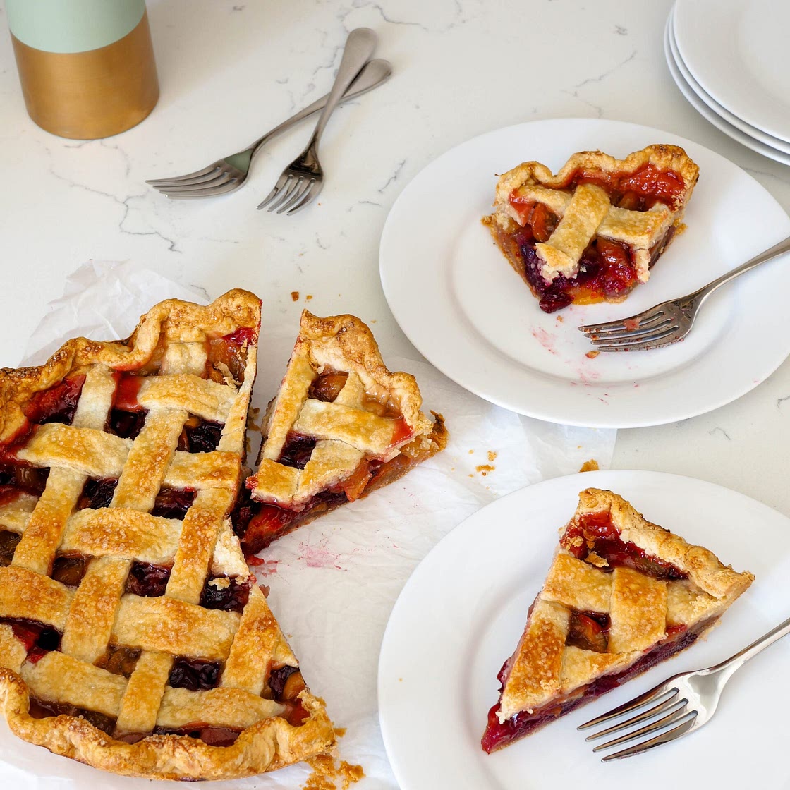 Cherry Pie with Almond Extract