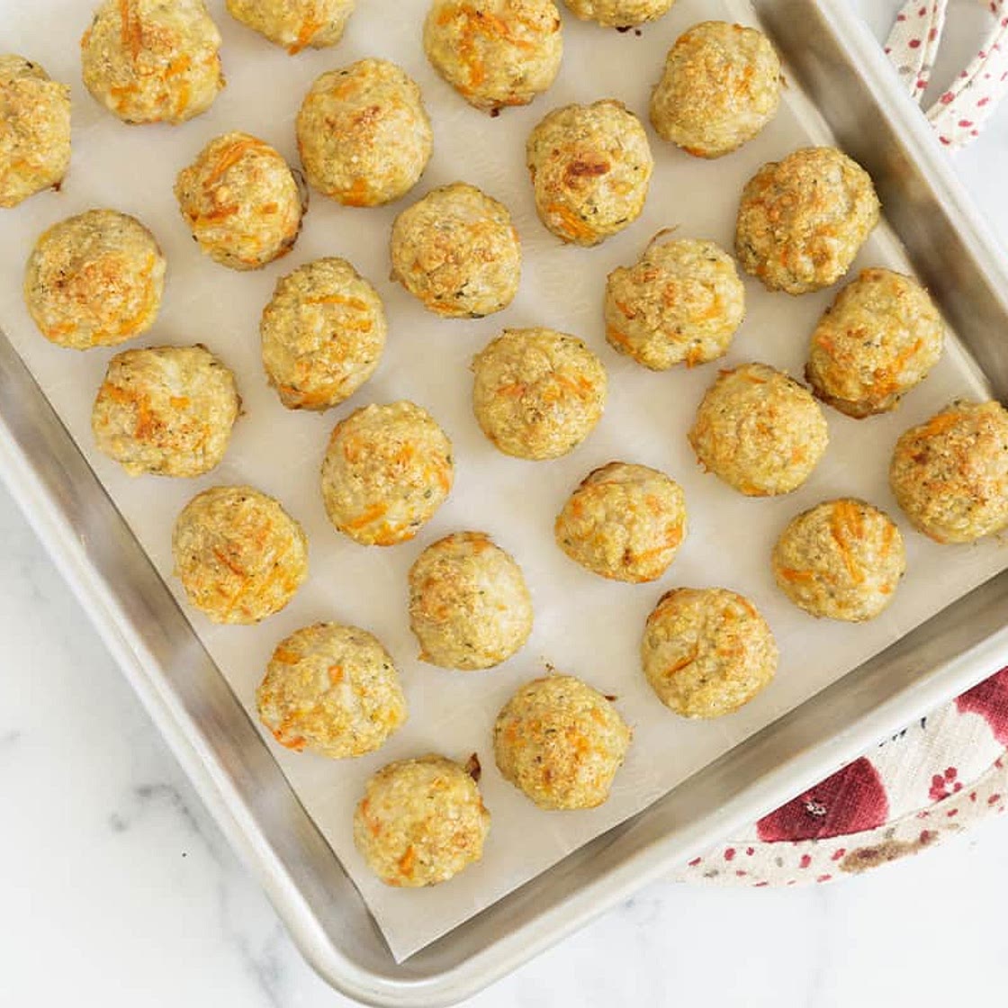 4-Ingredient Baked Chicken Meatballs