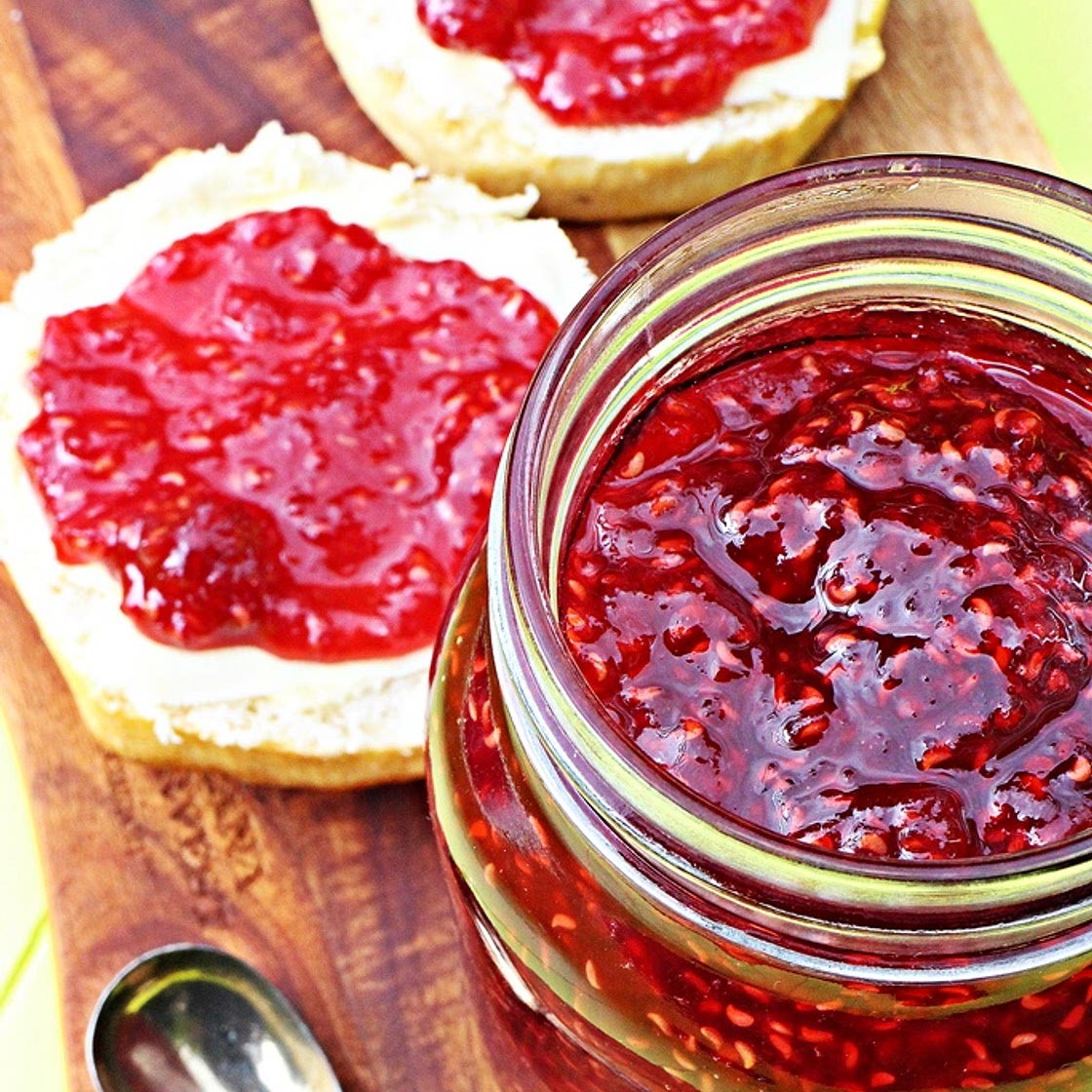 Quick & Easy Raspberry Jam - no pectin