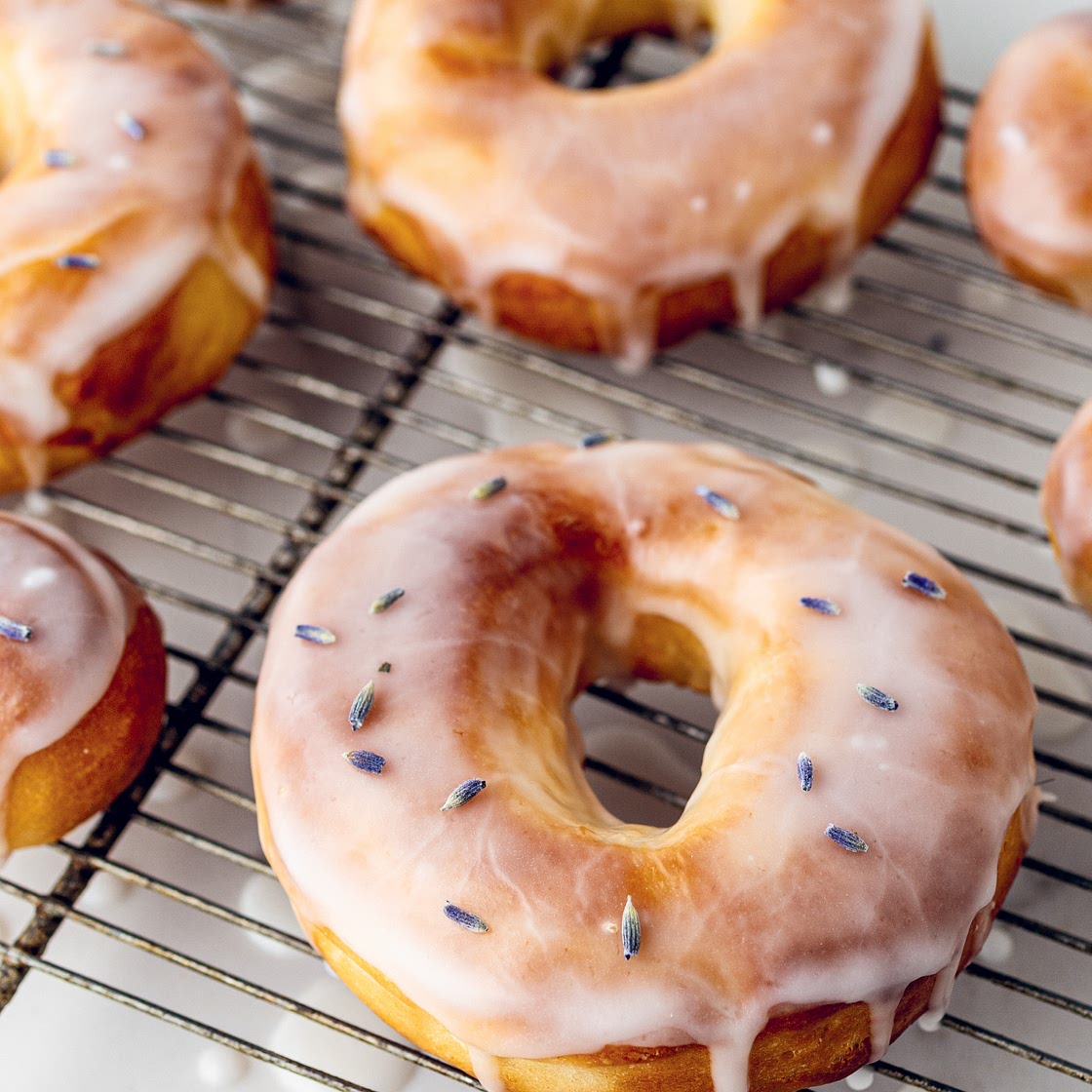 Air fryer lemon-lavender doughnuts recipe