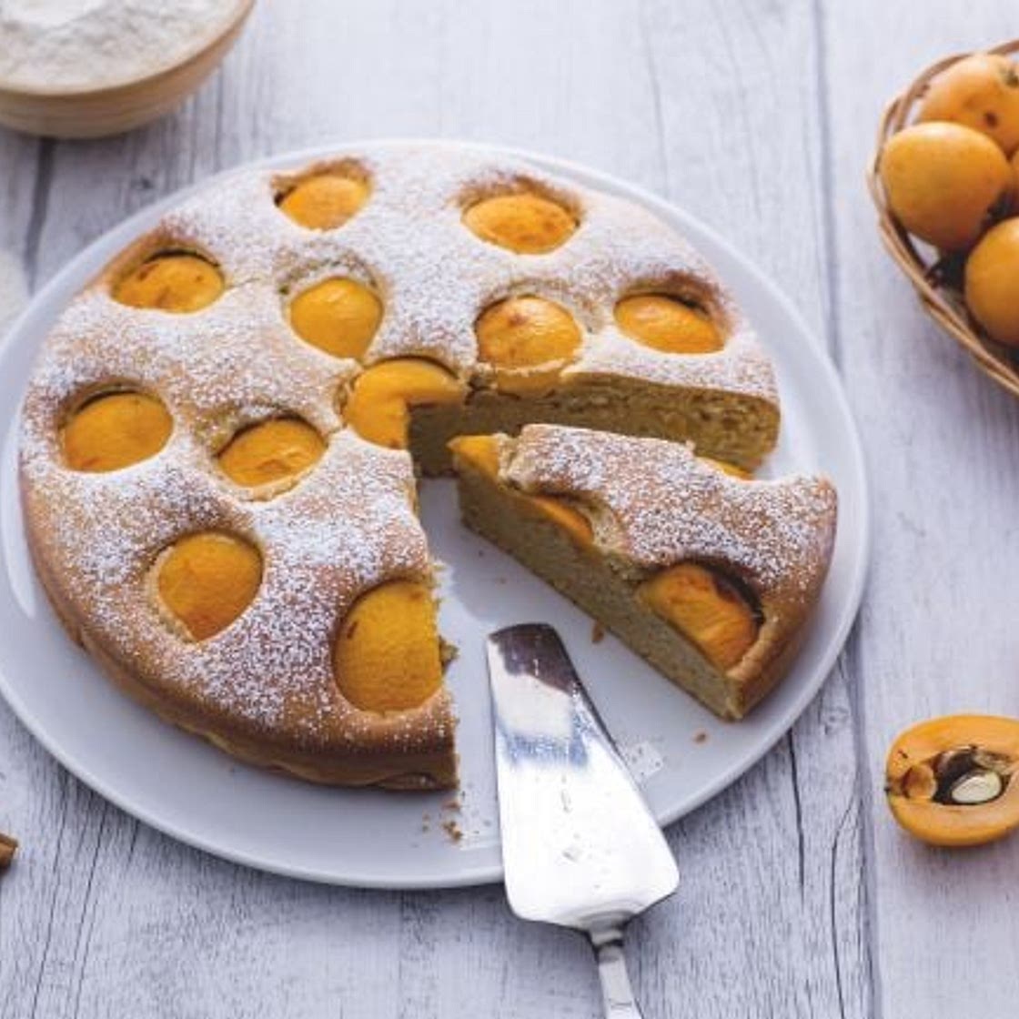 Torta di nespole
