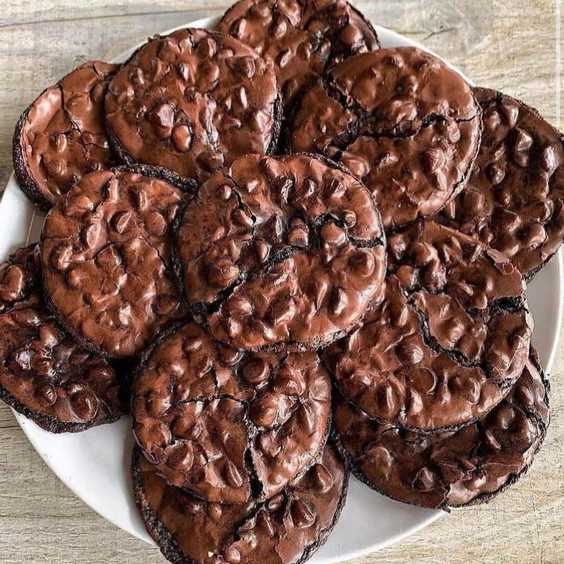 Five Ingredient Chocolate Cookies