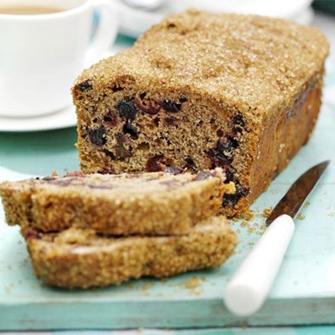 Fruity teacake
