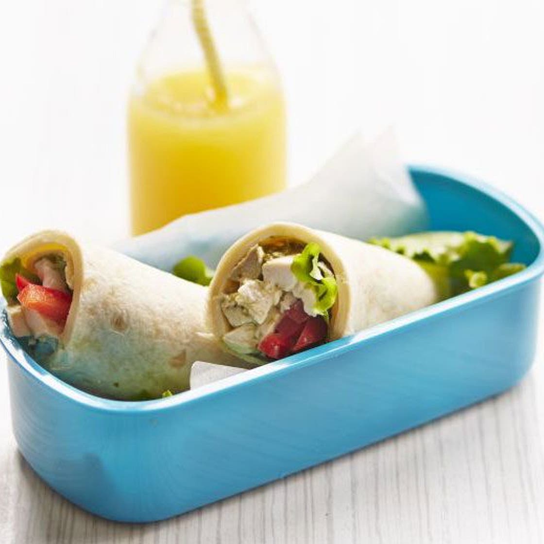Chicken pesto wrap
