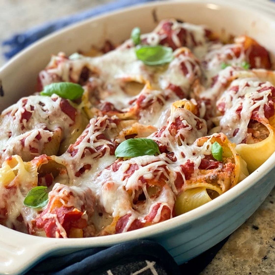 Cheesy Italian Stuffed Shells with Ground Beef Filling [Sip Bite Go]