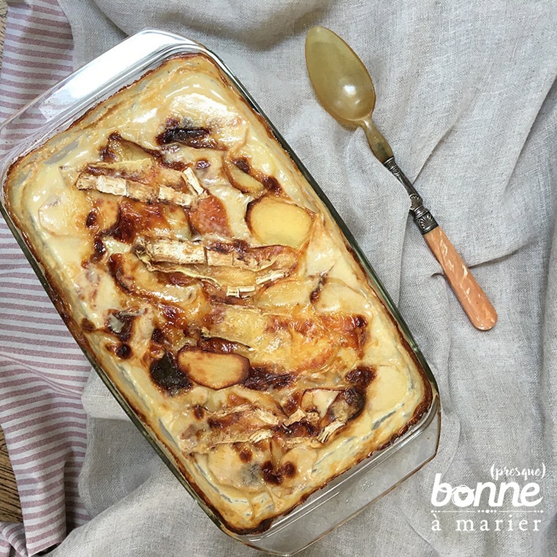 Gratin de pommes de terre au brie, thym et miel