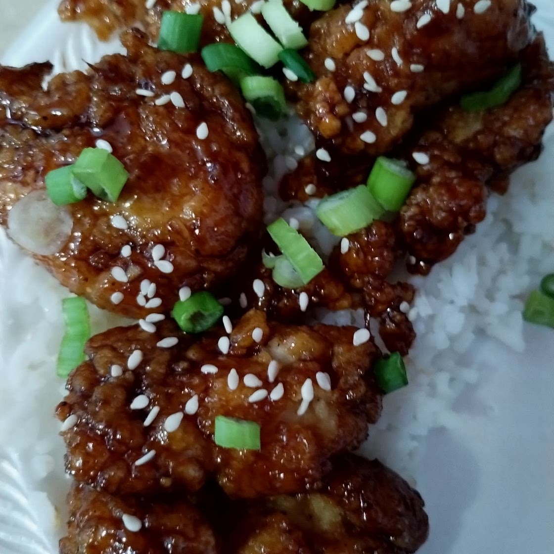 Sticky Garlic Chicken Bites
